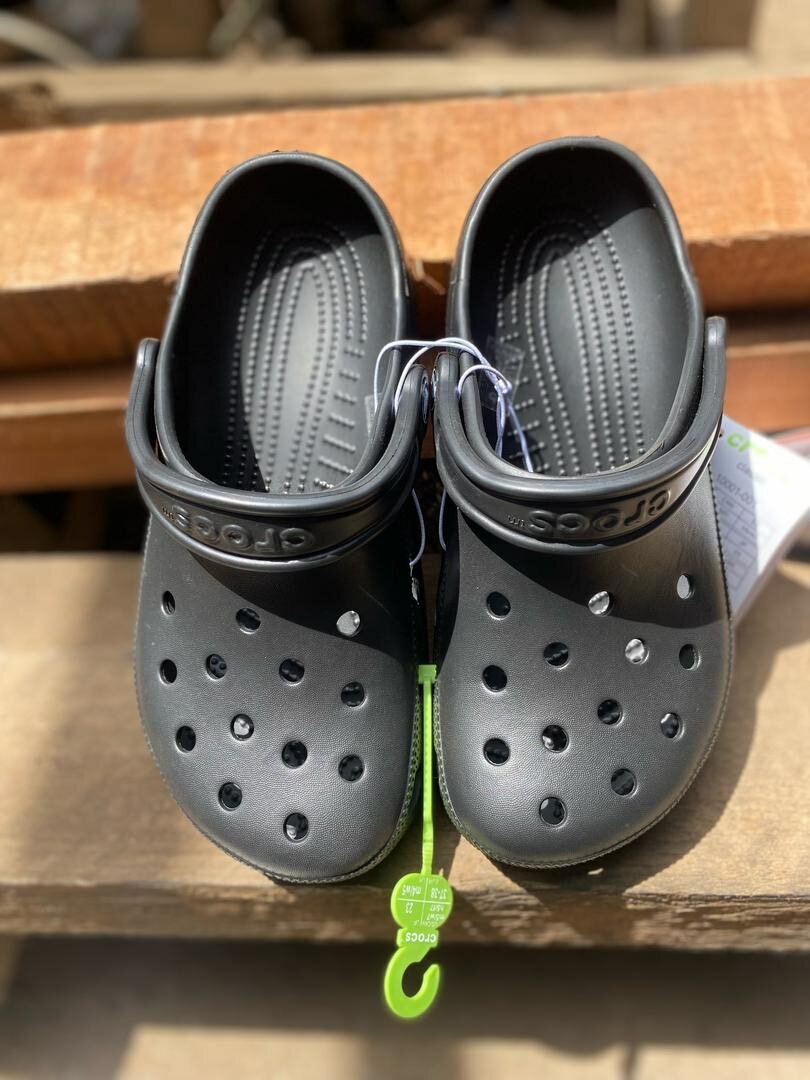 Classic crocs