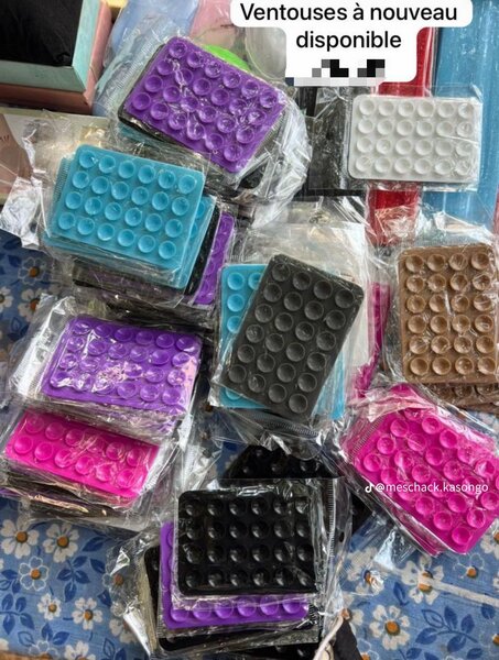 Support téléphone ventouse coloré