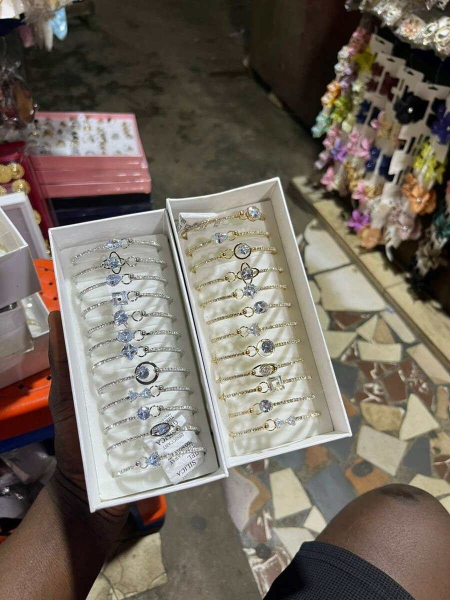 Bracelets fantaisie élégants