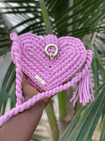 LOVE SHAPED CROCHET BAG