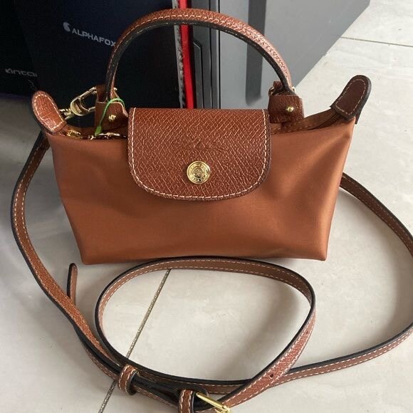 Sac à main en cuir marron