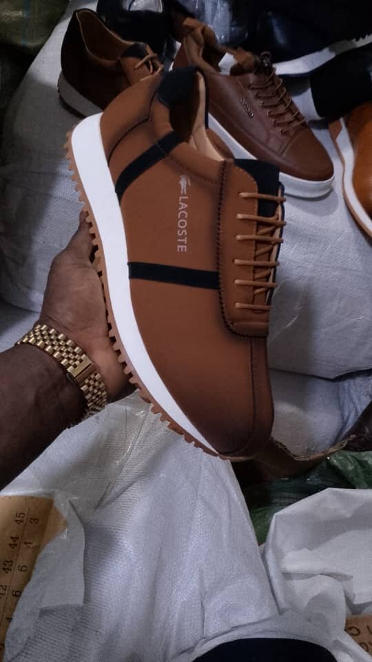 Chaussures Homme Lacoste