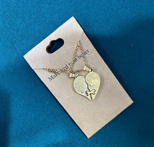 Couple/ Friendship necklaces