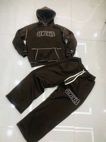 Survêtement marron unisexe