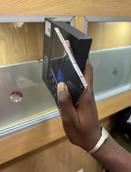 Smartphone pliable puissant