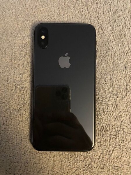 iPhone X