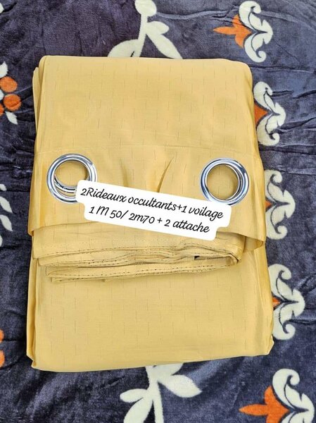 Rideaux Occultants Dorés