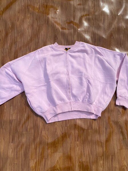 Pink crop sweatshirt