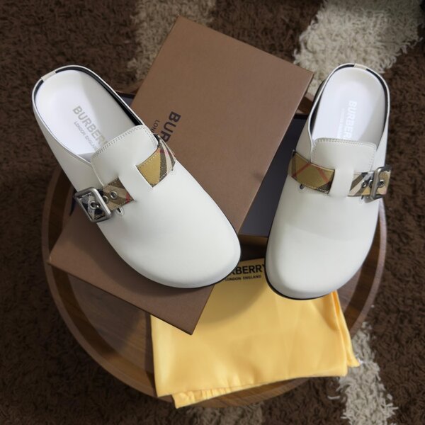 Sabots élégants en cuir homme