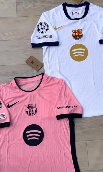 Maillot de foot coloré