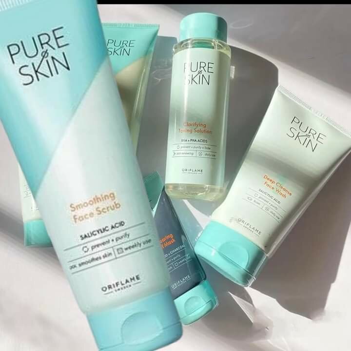 Oriflame Pure Skin Smoothing Face Scrub