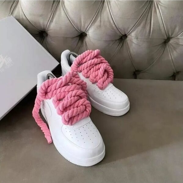 AF1 blanches à lacets épais