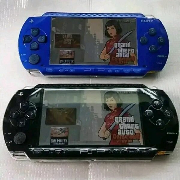 Console de jeu portable Sony PSP