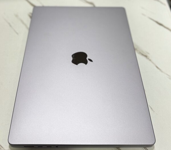 macbook m2 pro 2023