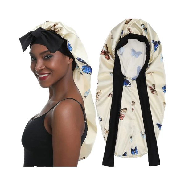 Bonnet en satin papillons