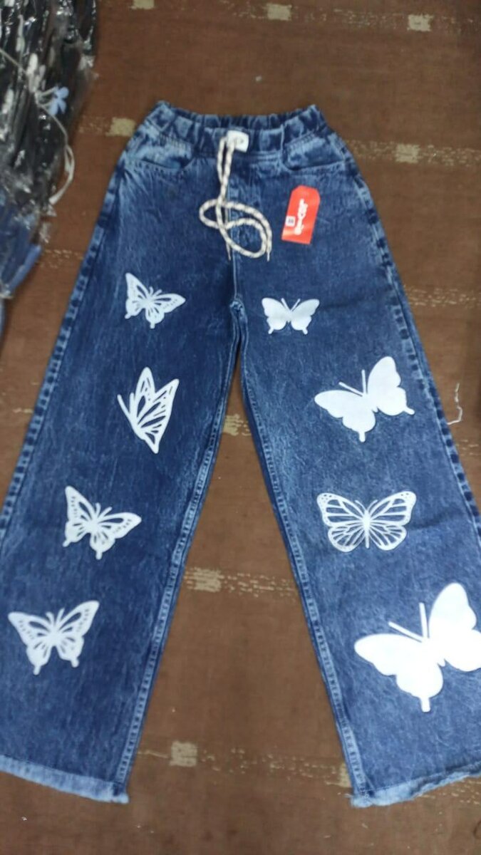 Jeans bottom style