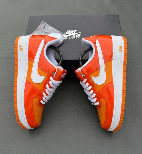 Nike Air Force 1 Orange