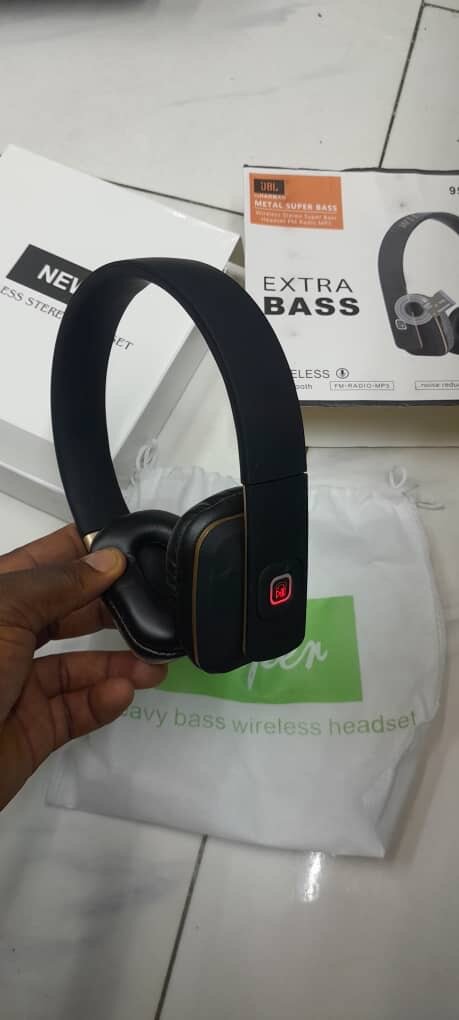 JBL Wireless Headphones
