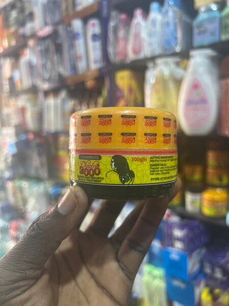 Pommade de cheveux chambers