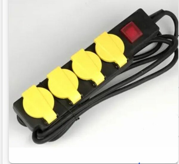 Multiprise électrique 4 ports