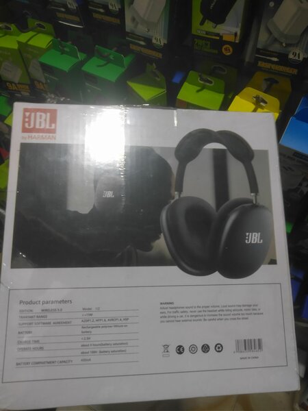JBL HEADPHONES