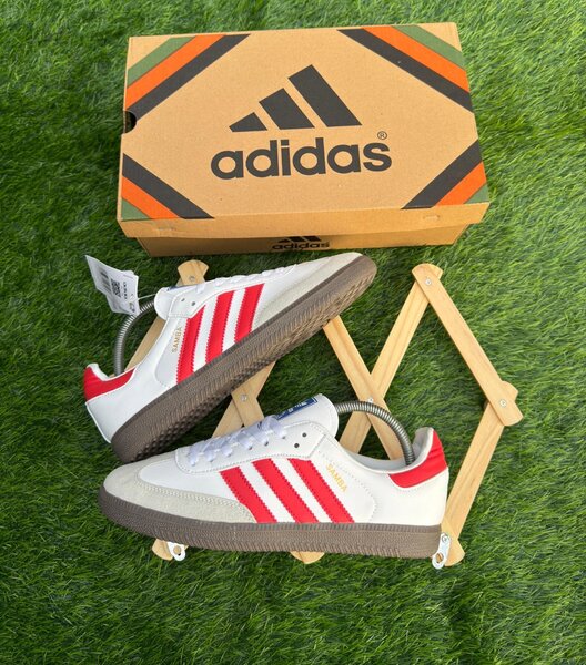 Adidas samba