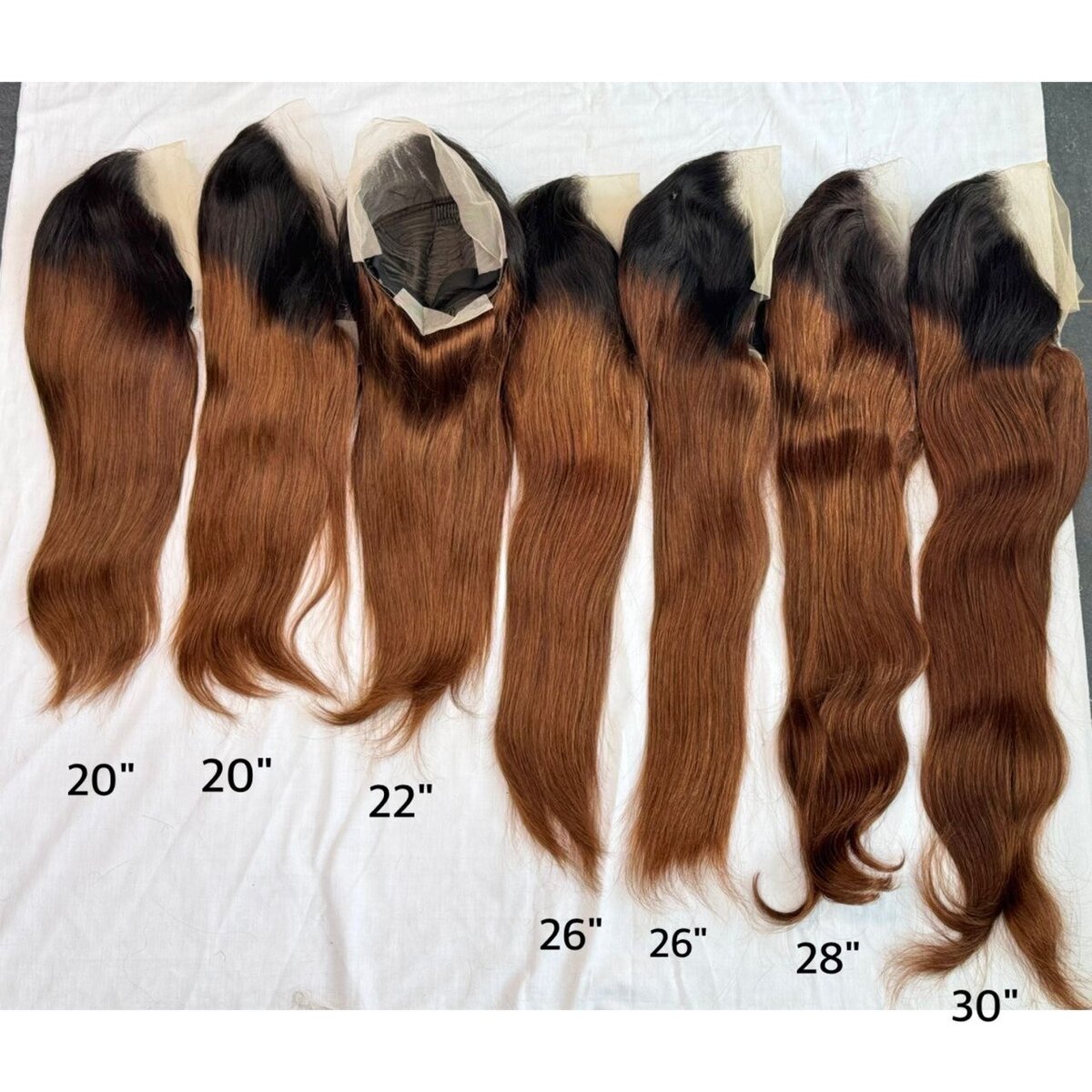 Perruques en dentelle longues colorées