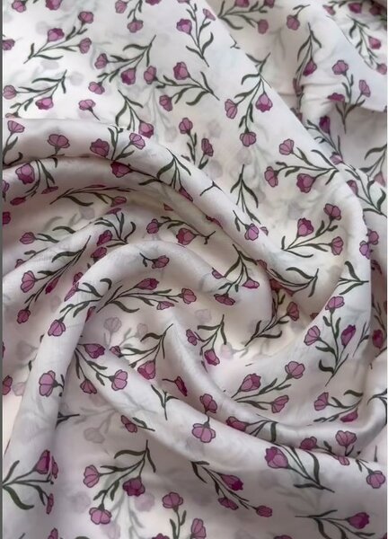 Красивая лёгкая ткань Тенсель батист с узором для пошива одежды