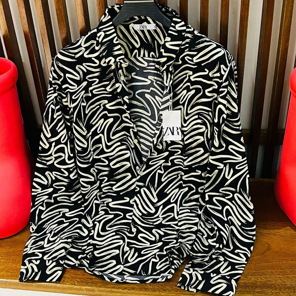 Men long sleeve shirt