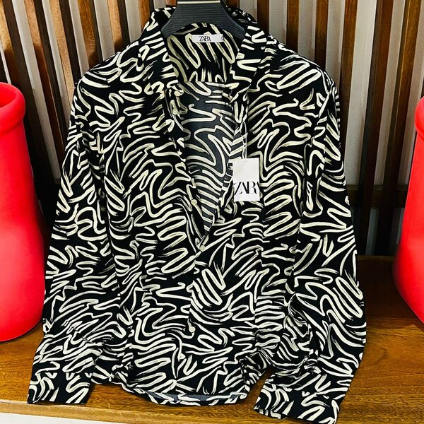 Men long sleeve shirt