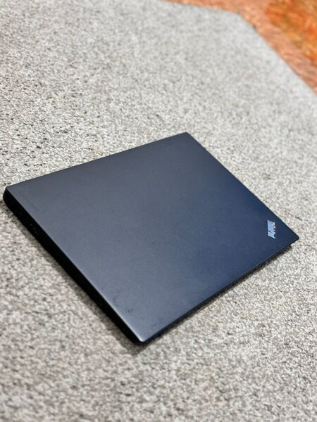 Lenovo ThinkPad T460s(sleek)