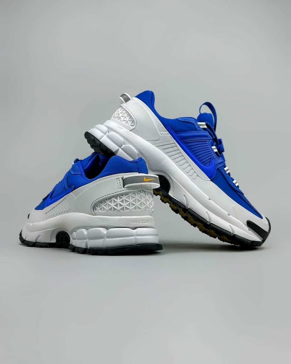 BASKET NIKE ZOOM VOMERO