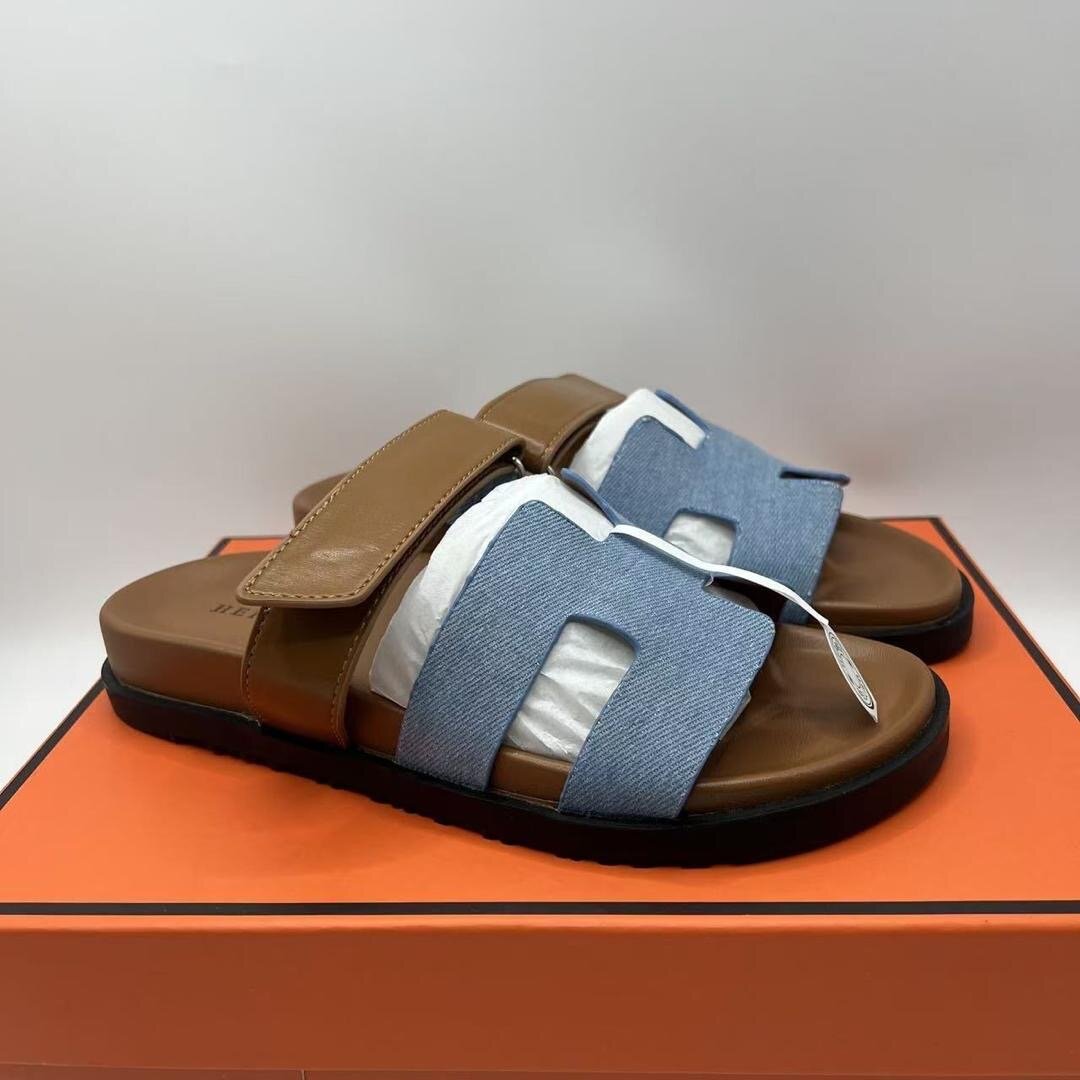 Sandales en cuir tendance