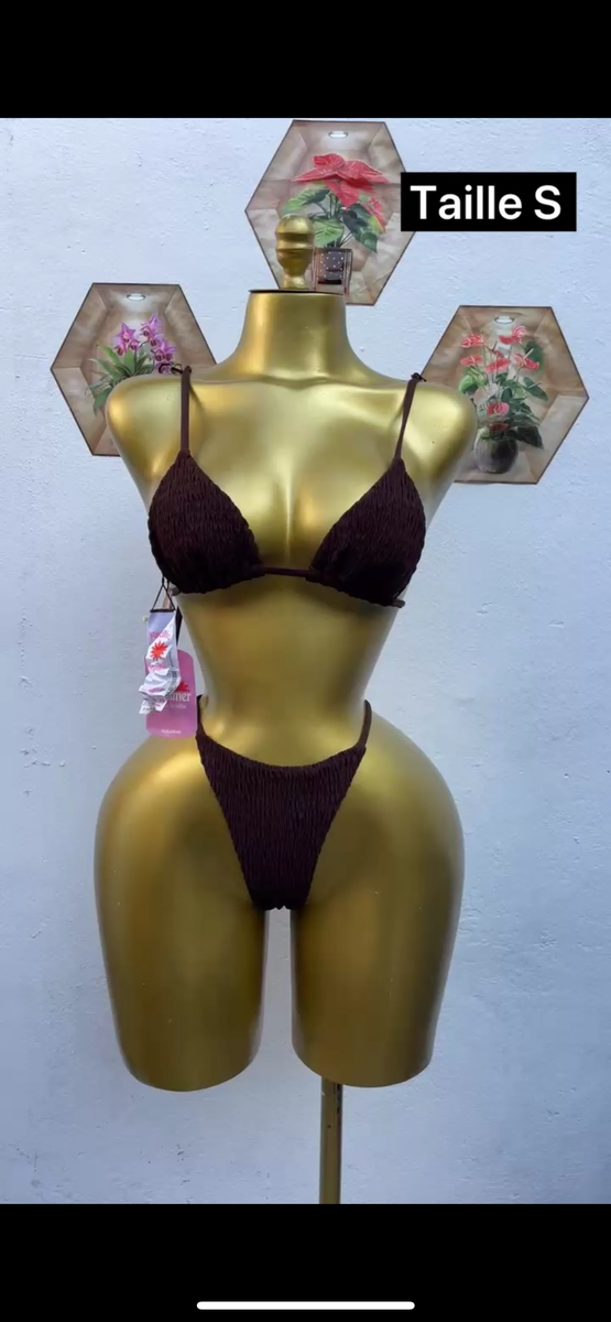 Bikini élégant femme