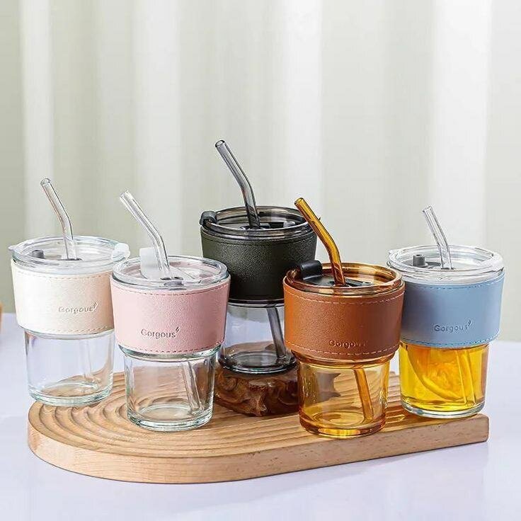 Mug en verre avec paillettes