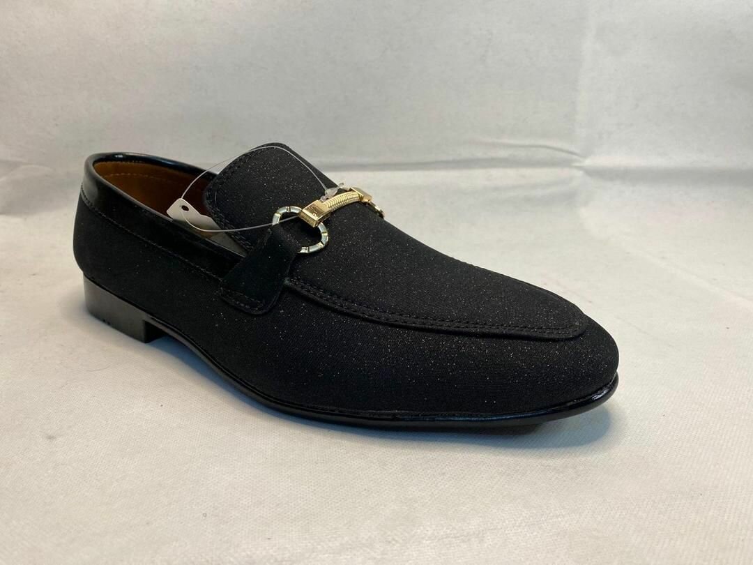 Men's dress shoes