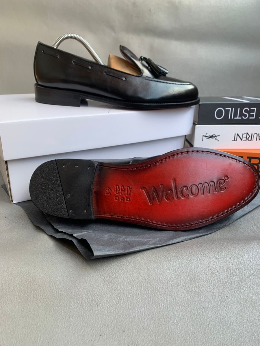 Mocassins en Cuir Noir Classique