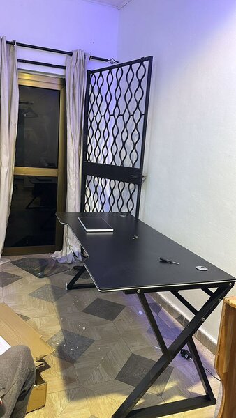 Game table (160 by 60 cm)