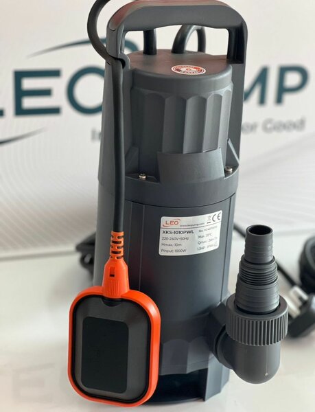 Submersible water pump