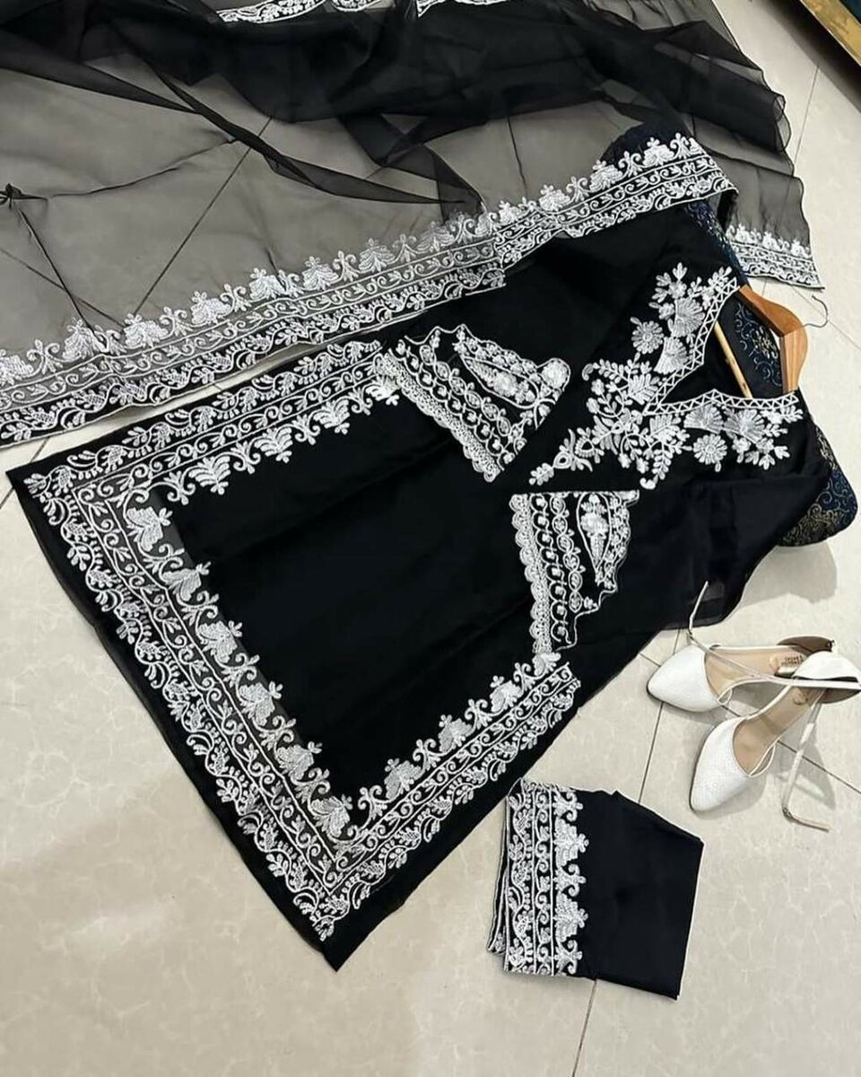 Organza 3piece Embroidery suit