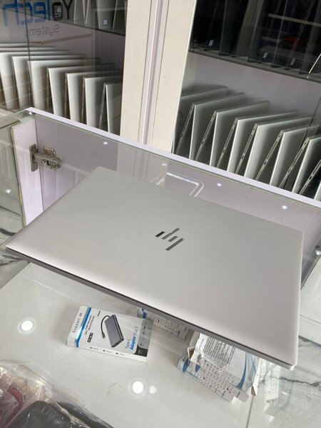 HP EliteBook 840 G7