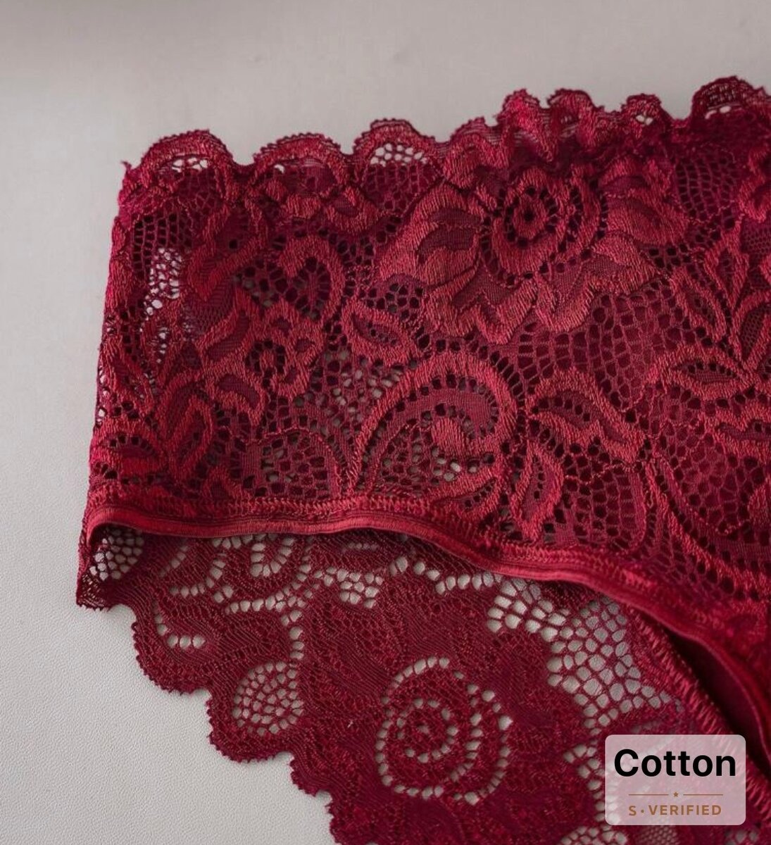 Lot de 03 Culottes en dentelle