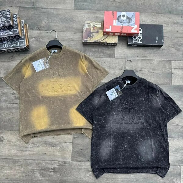 Loose vintage T-shirt Zara