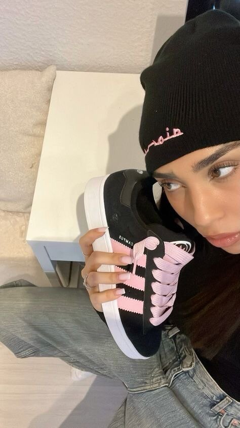 Adidas campus noir lacet rose