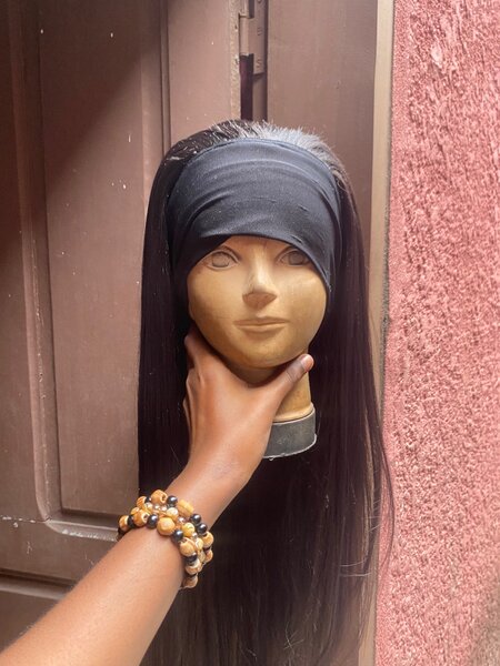 Perruque bandeau lisse L20