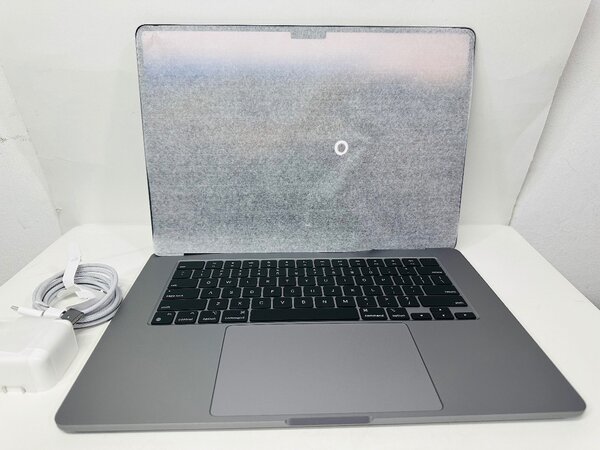 MACBOOK AIR M3 2024  15 POUCES