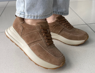 кроссовки  кожанные