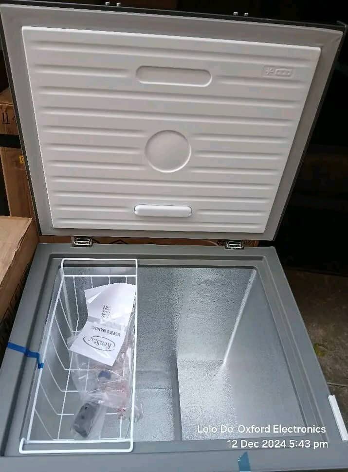 CHEST FREEZER