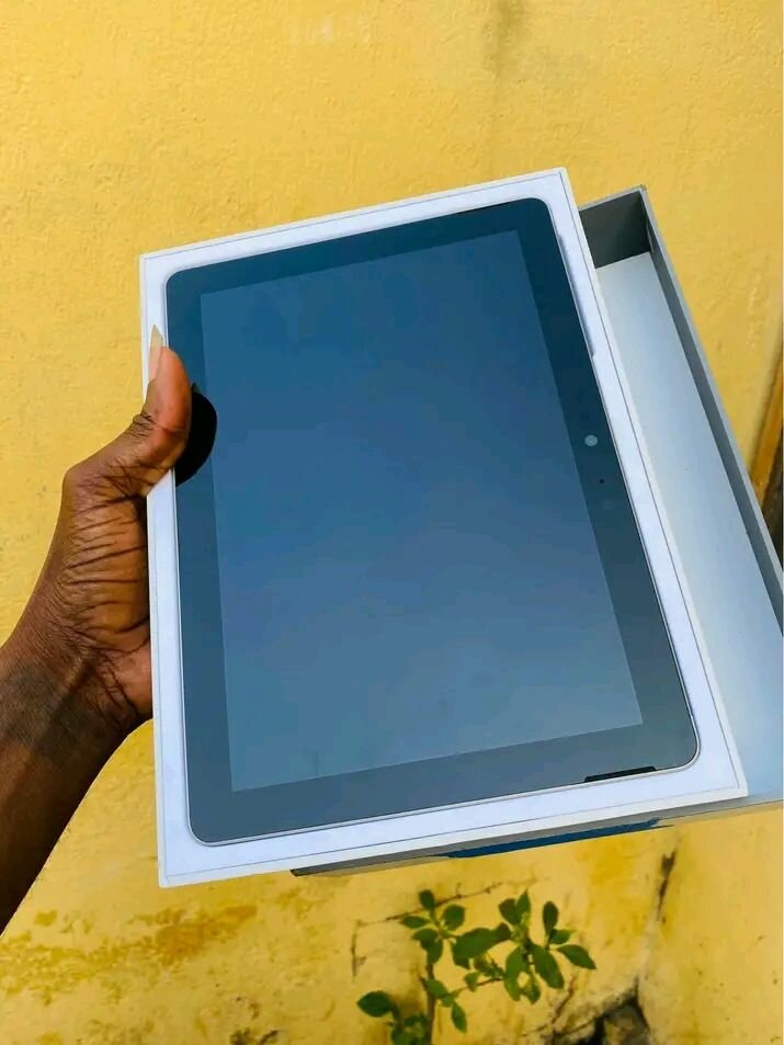 Microsoft Surface Go