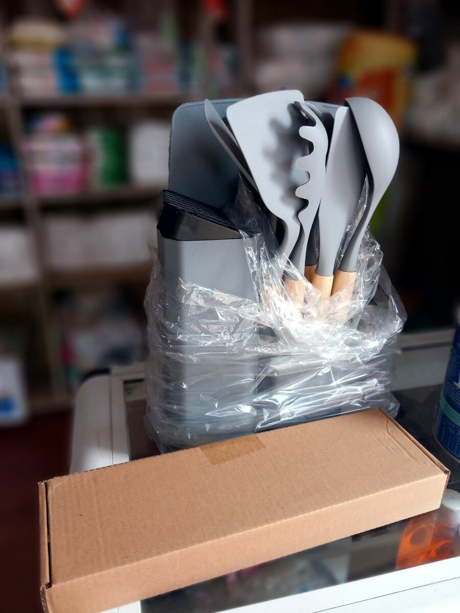 SILICONE KITCHENWARE LADLES